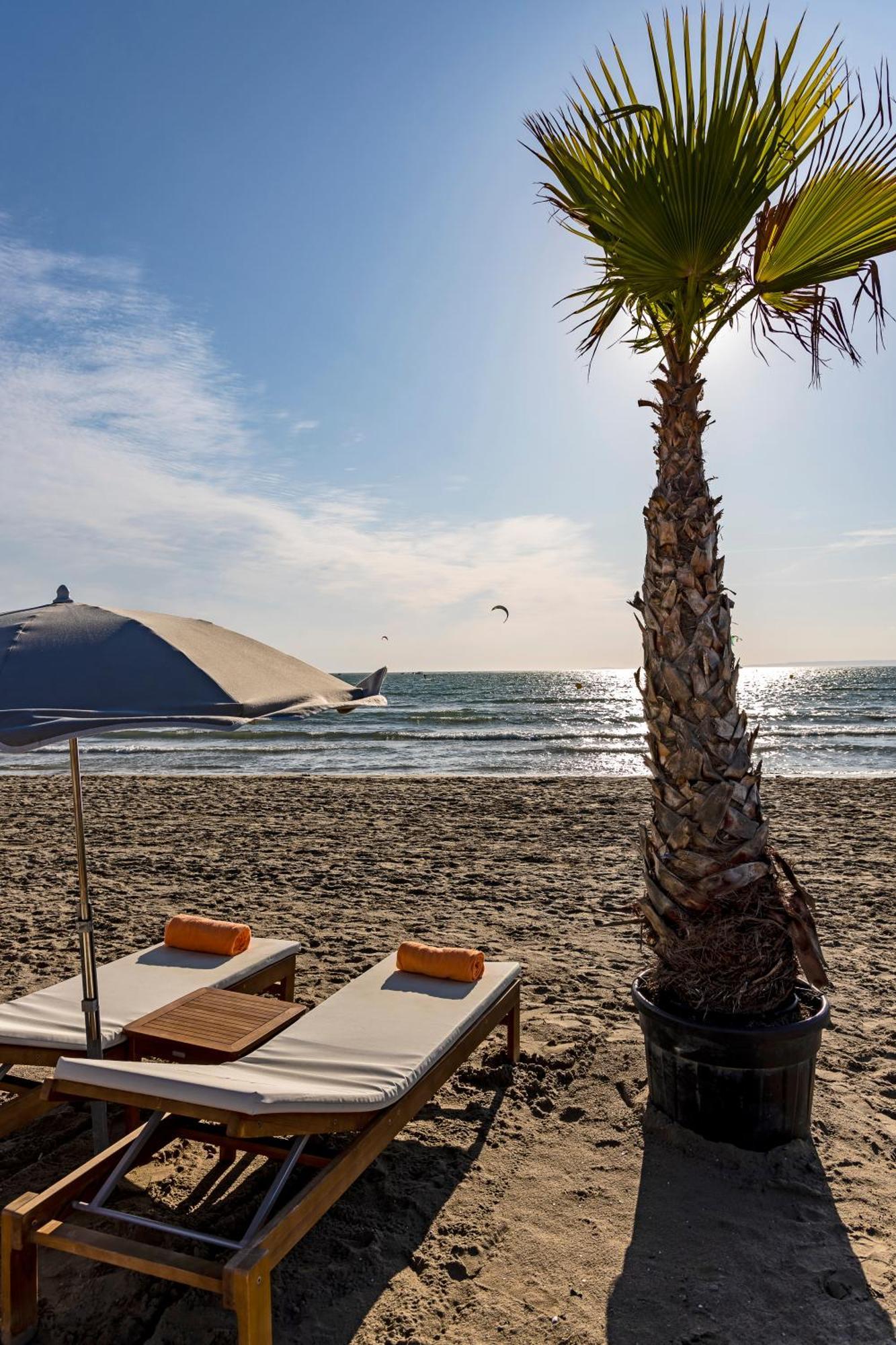 Thalazur Port-Camargue - Hotel & Spa لو غراو دو روا المظهر الخارجي الصورة